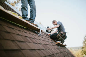 Find Local Roofers & Roofing Contractors in Advertising Distr Co, CT